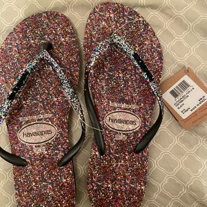NWT Havaianas flip flops glitter. SIZE 9/10